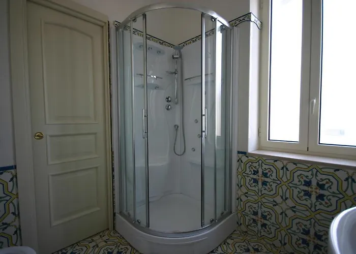 Sorrento Inn Guesthouse Sorrent