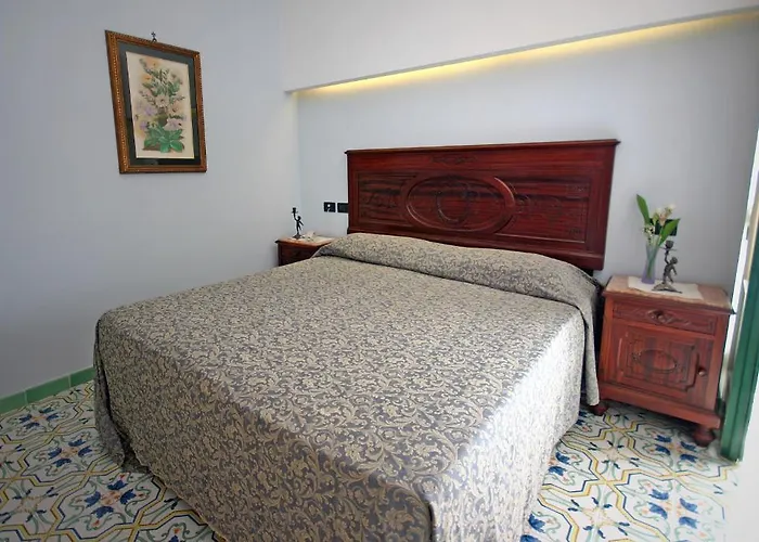 Sorrento Inn Guesthouse Sorrent