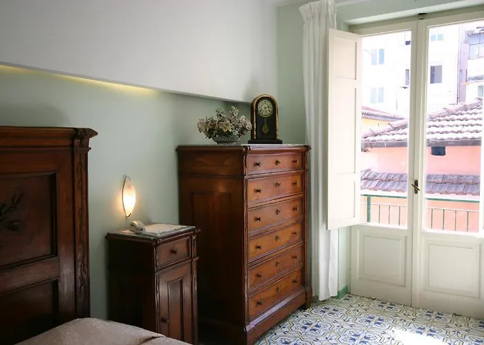 Sorrento Inn Guesthouse 4* Sorrent