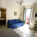Sorrento Inn Guesthouse