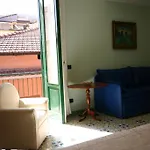 Sorrento Inn Guesthouse Penzion Sorrento