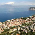 Sorrento Inn Guesthouse