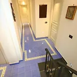 Sorrento Inn Guesthouse Penzion 4*