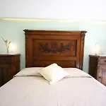 Sorrento Inn Guesthouse Penzion 4*