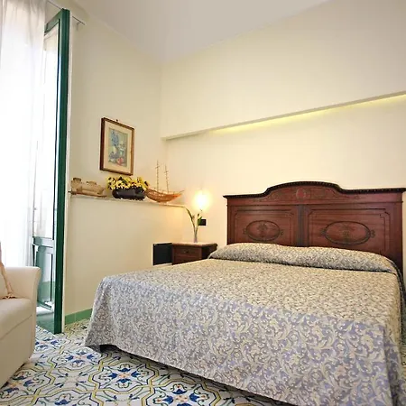 Sorrento Inn Guesthouse * Península Sorrentina