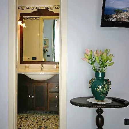 Sorrento Inn Guesthouse * Península Sorrentina