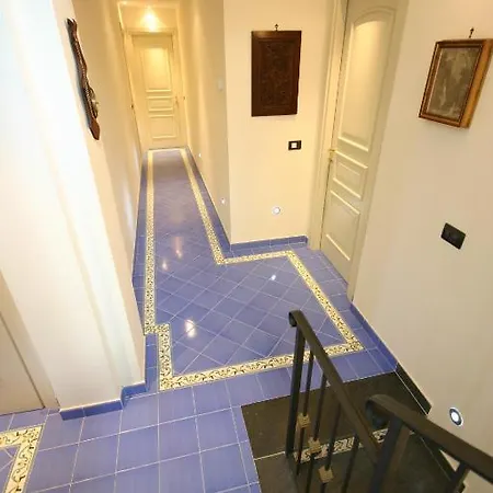 Sorrento Inn Guesthouse Pensión *