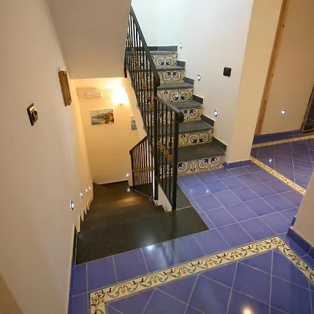 Sorrento Inn Guesthouse 4* Sorrento