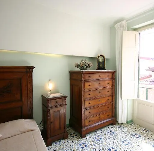 Sorrento Inn Guesthouse Πανσιόν 4*